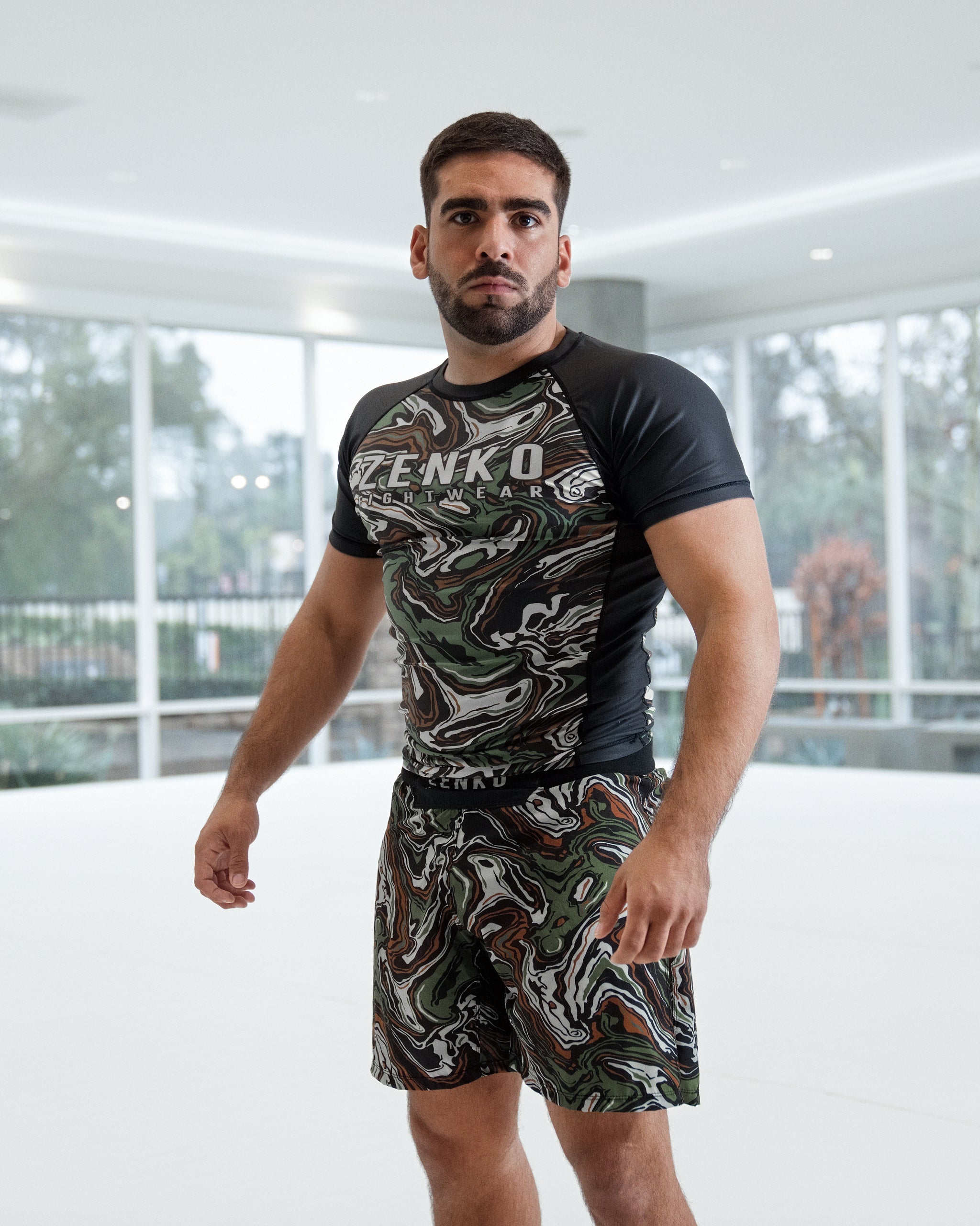 DSC07063_2048x.jpg?v=1760307515